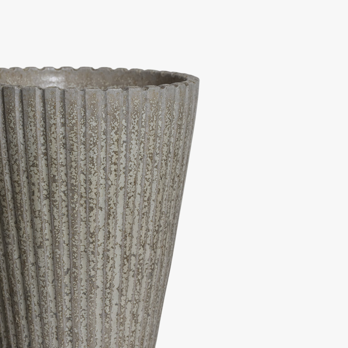 Vase i stentøj