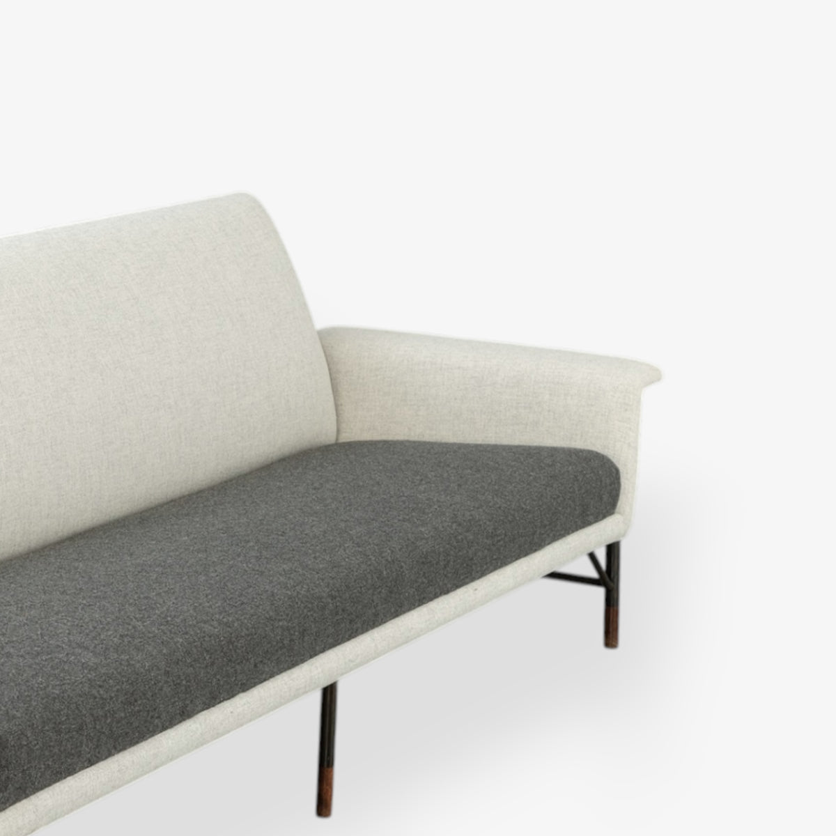 FJ 56 - 4 pers. sofa i tekstil