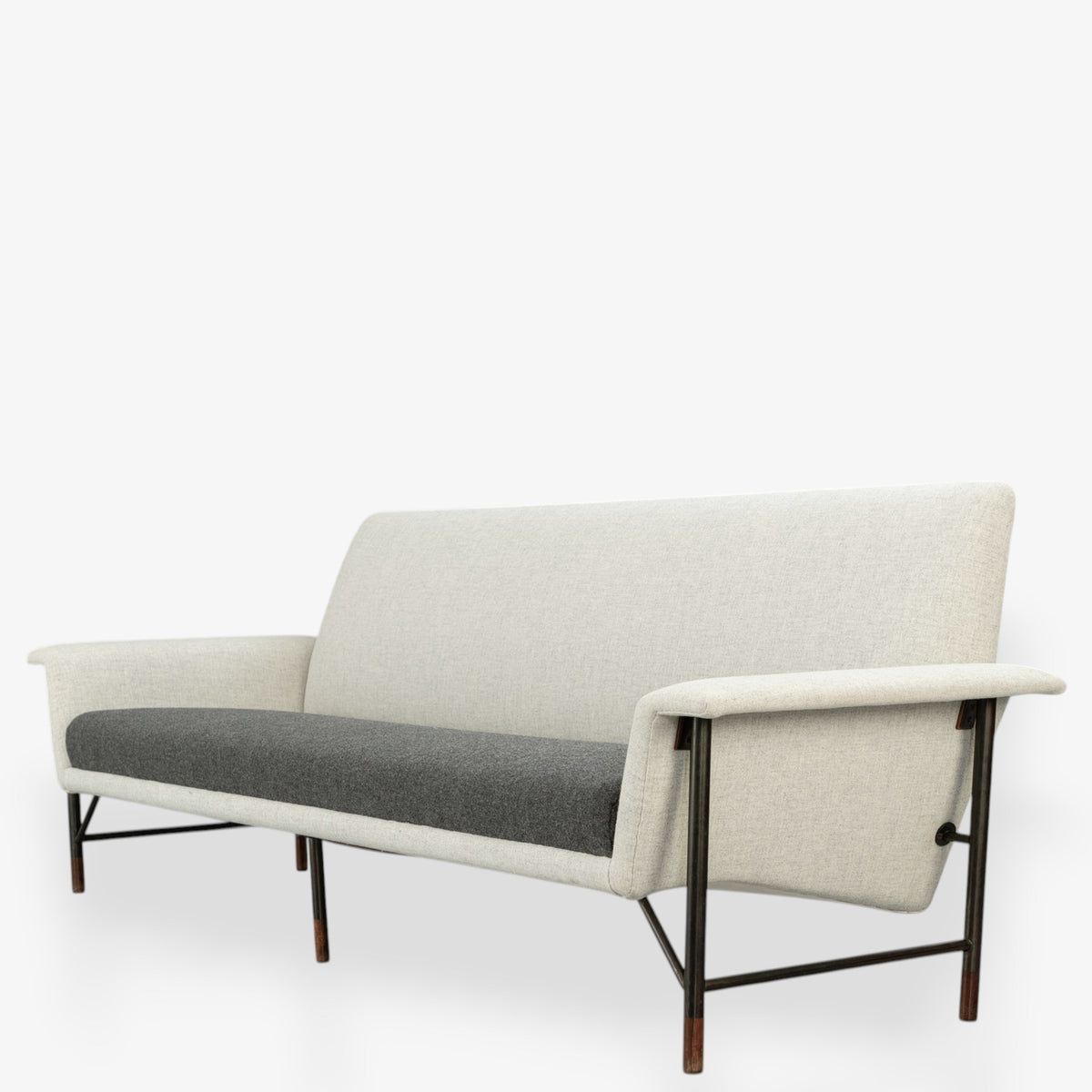 FJ 56 - 4 pers. sofa i tekstil