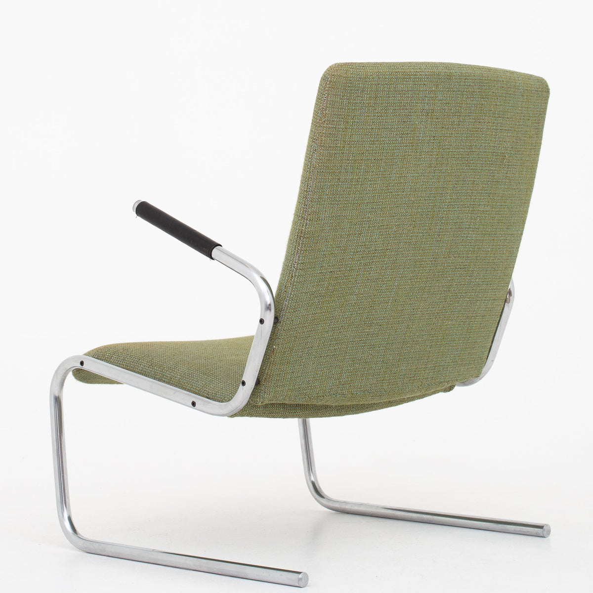 Easy chair in wool