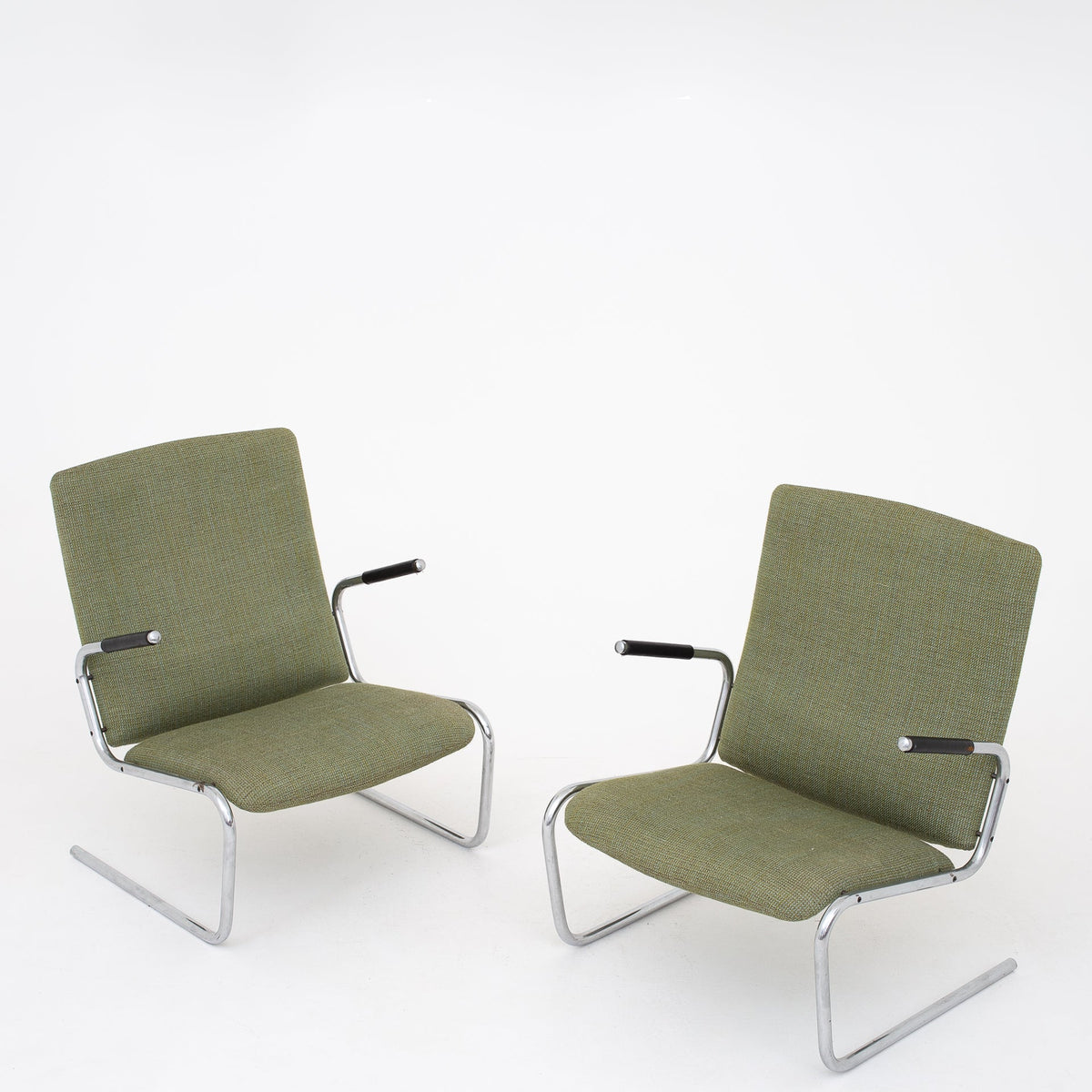 Easy chair in wool