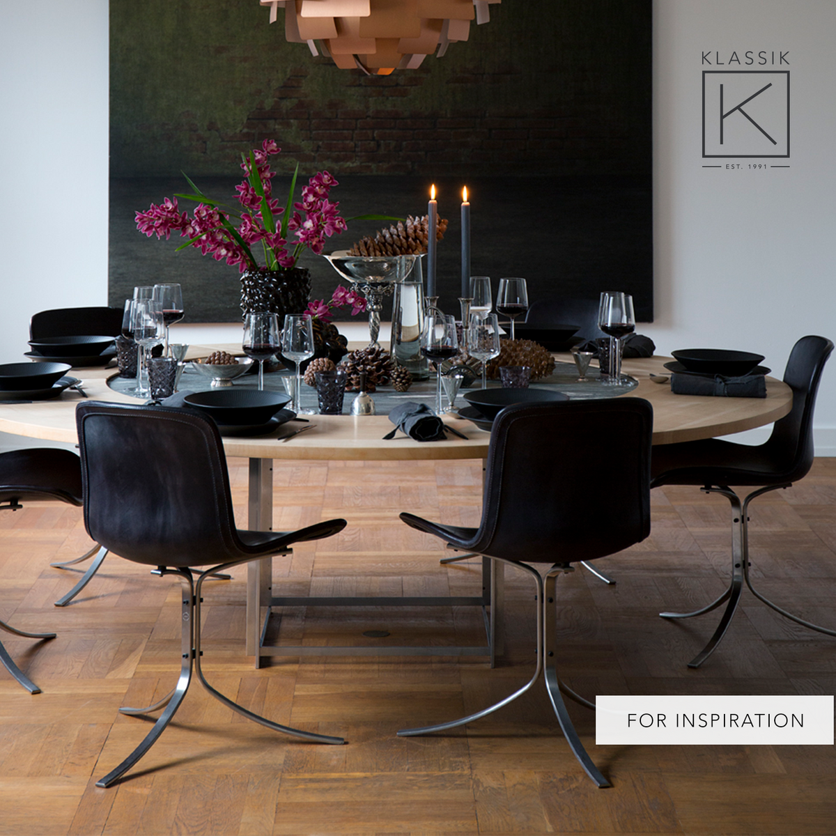 PK 9 - 'Tulip' chair in black leather
