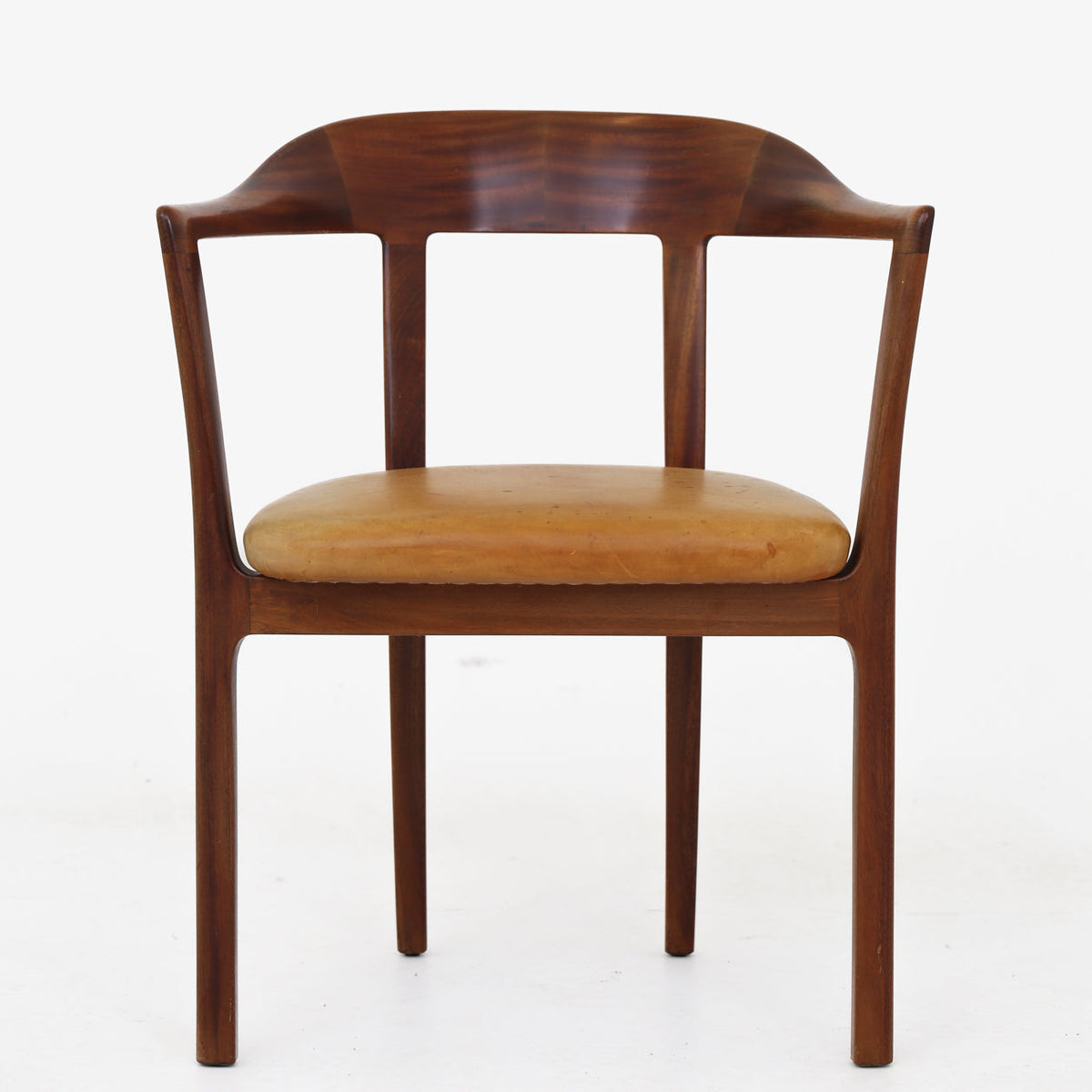 Armchair in mahogany