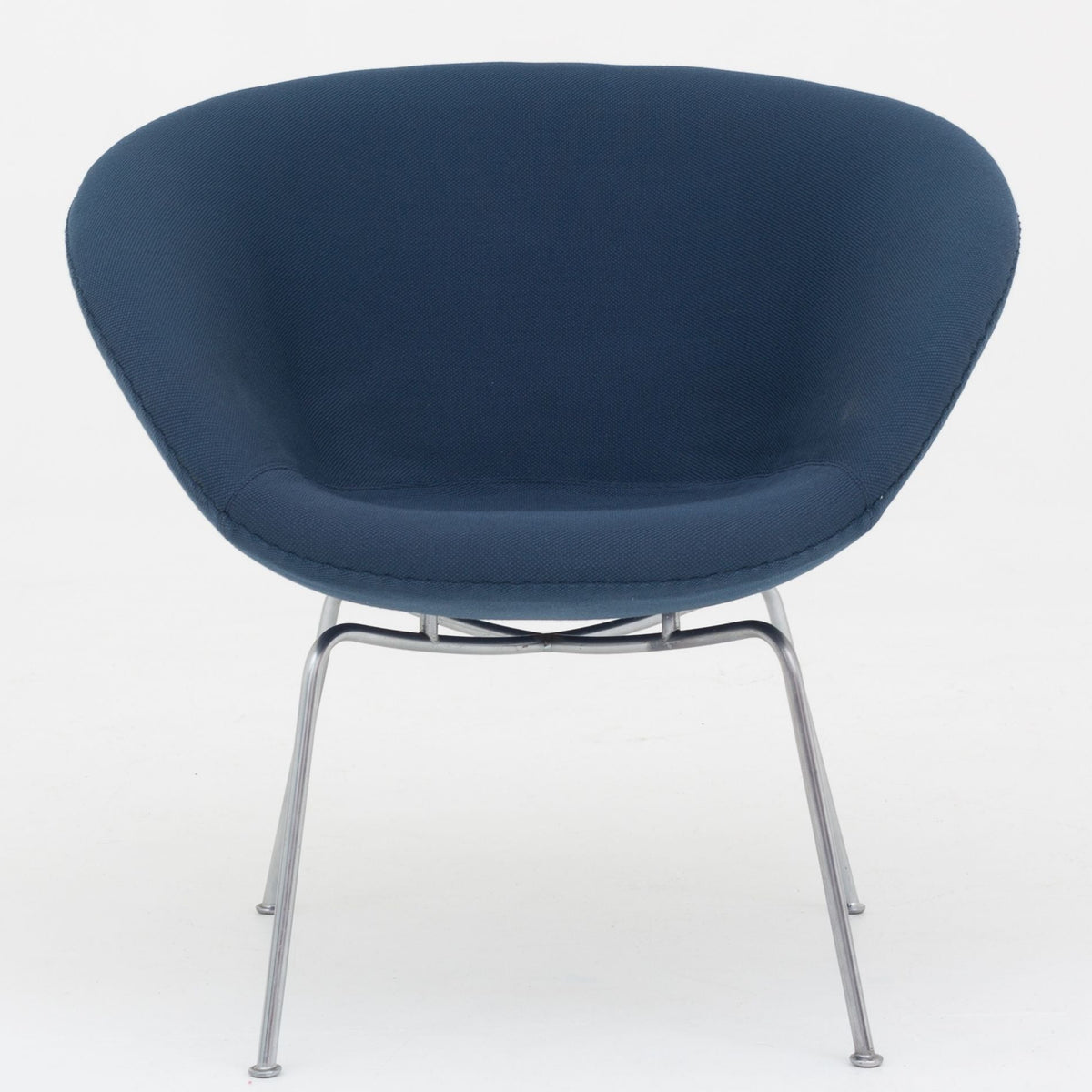 AJ 3318 - Reupholstered "The Pot"
