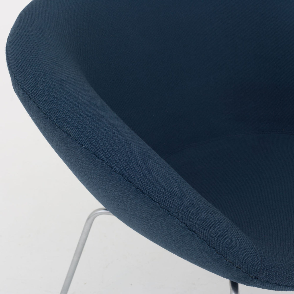 AJ 3318 - Reupholstered "The Pot"