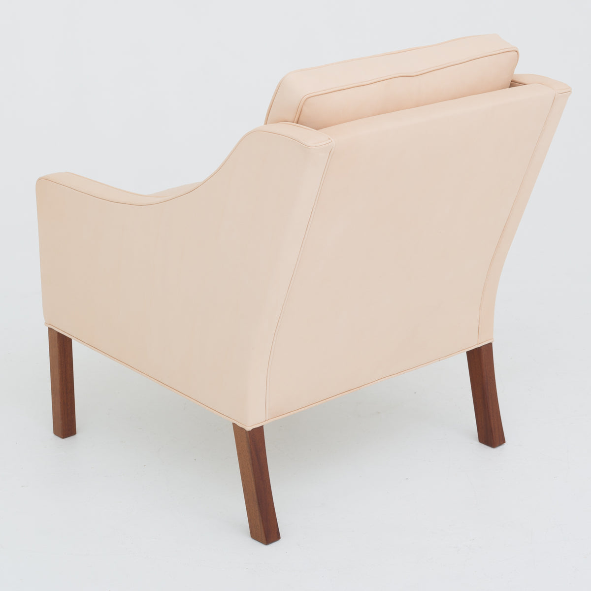 BM 2207 - Easy chair in natural leather