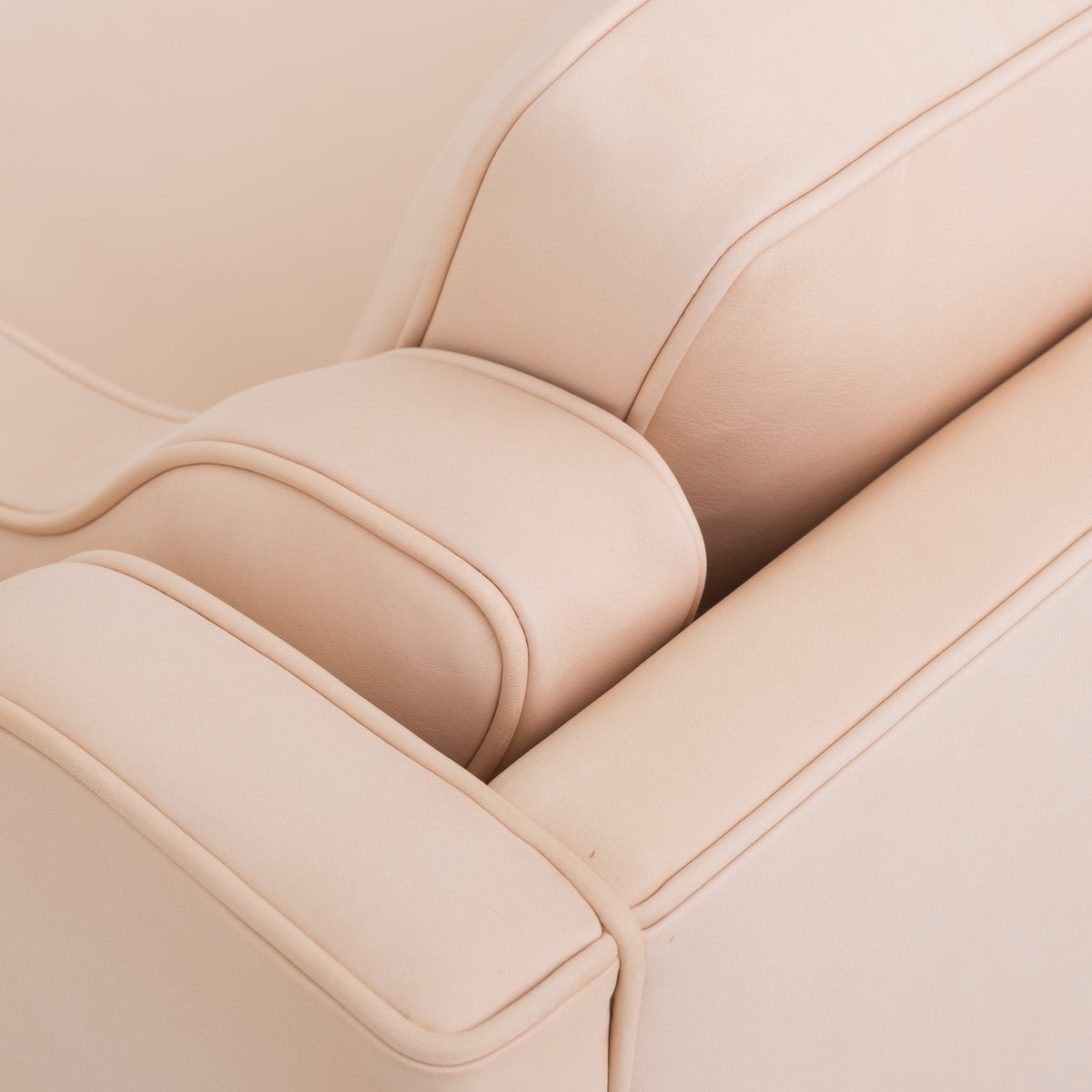 BM 2212 - 2-seater sofa in natural leather