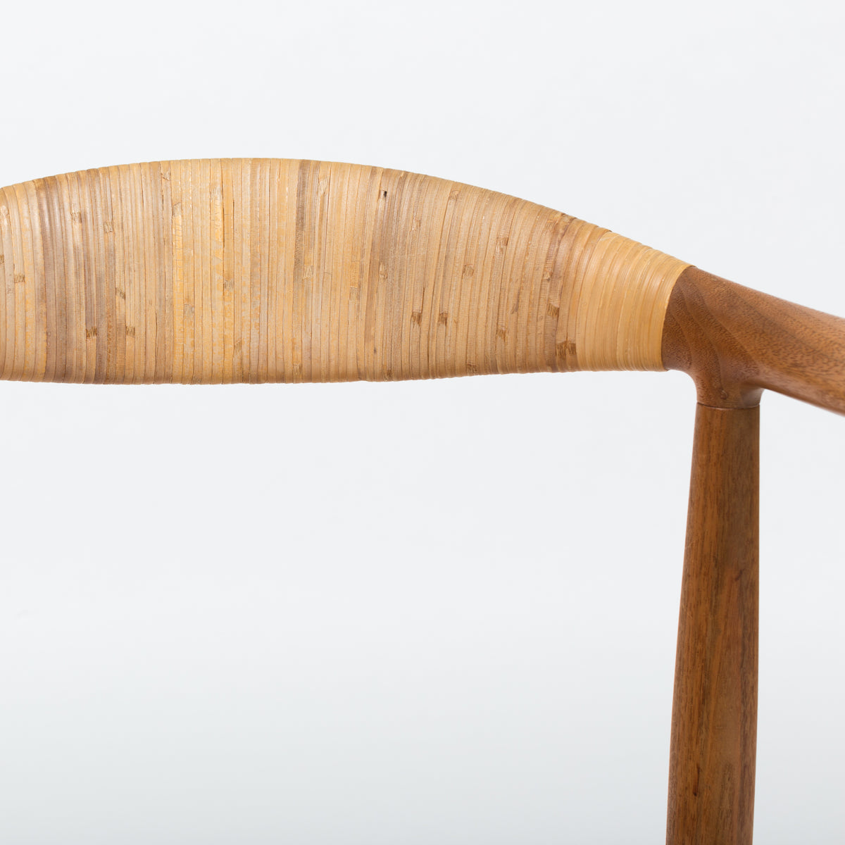 JH 501 - 'The Chair' in mahogany