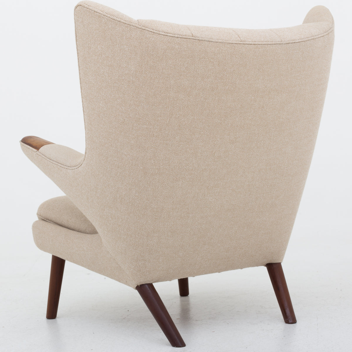 AP 19 - Papa Bear chair in wool