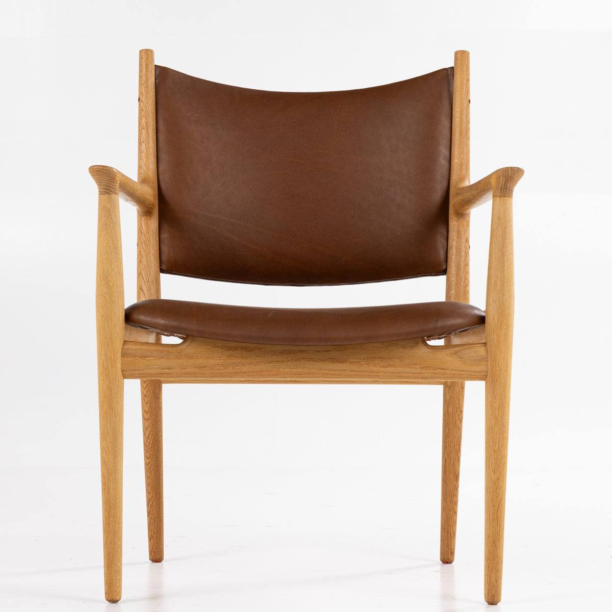 JH 513 - Armchair in oiled oak