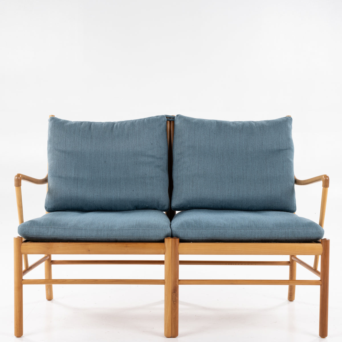 PJ 149/2 - 2 pers. sofa i kirsebær
