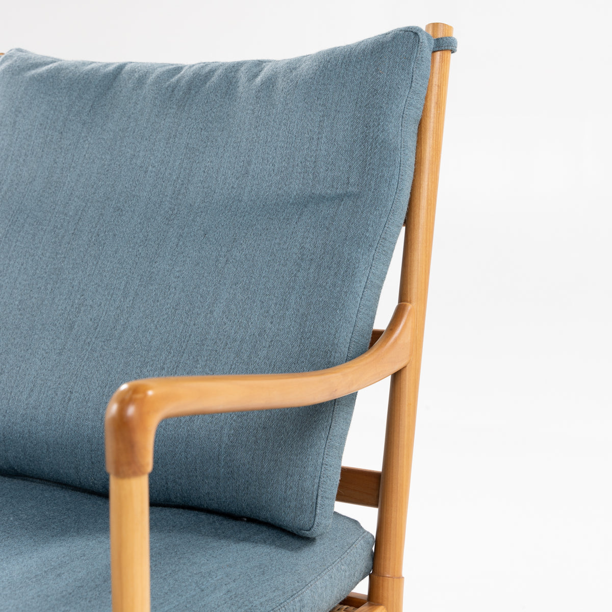 PJ 149/2 - 2 pers. sofa i kirsebær