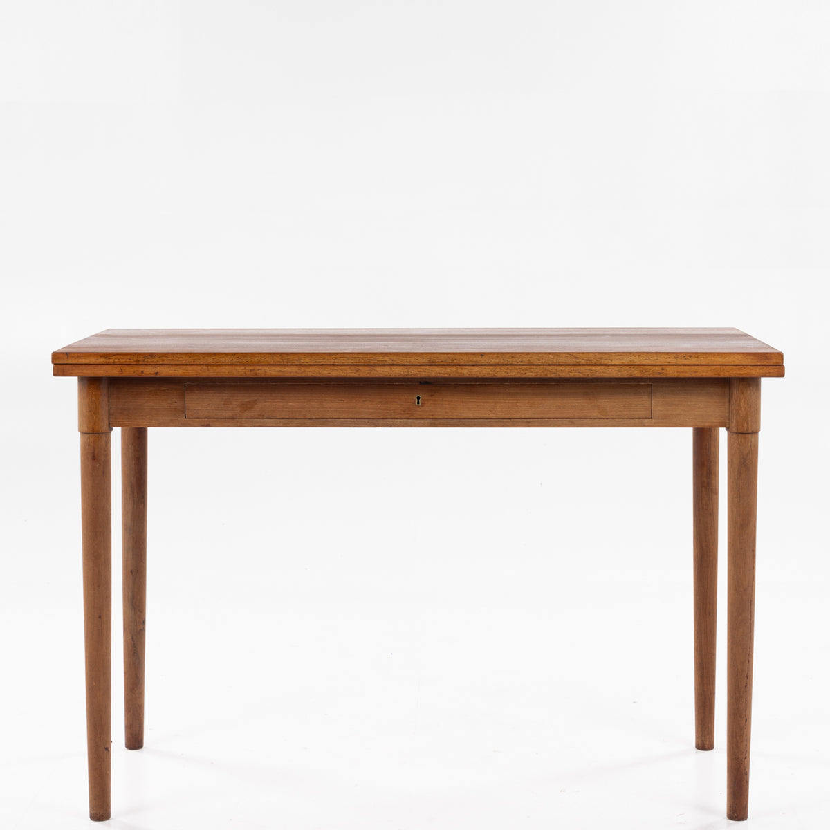 Game table set in mahogany