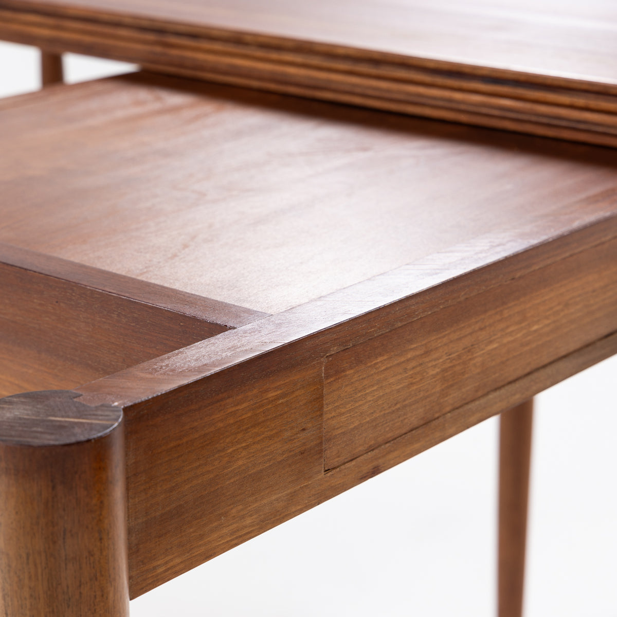 Game table set in mahogany