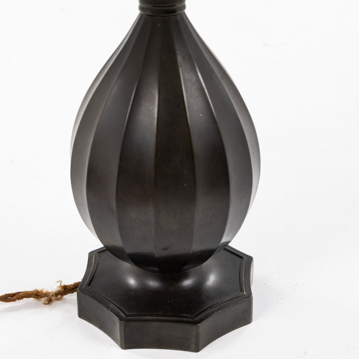 Bordlampe i diskometal