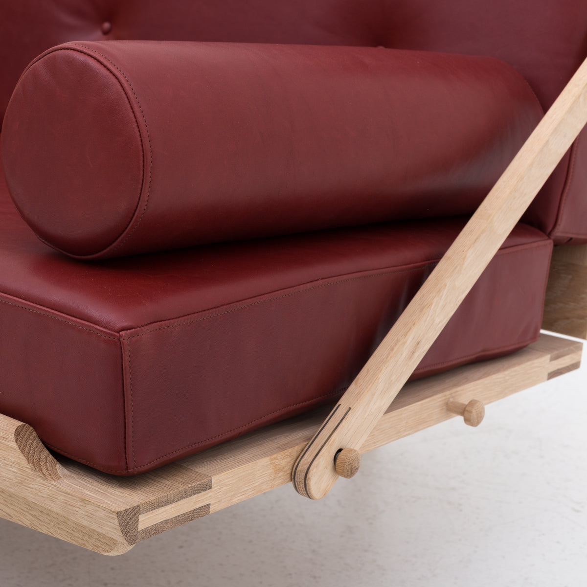 Volther Daybed