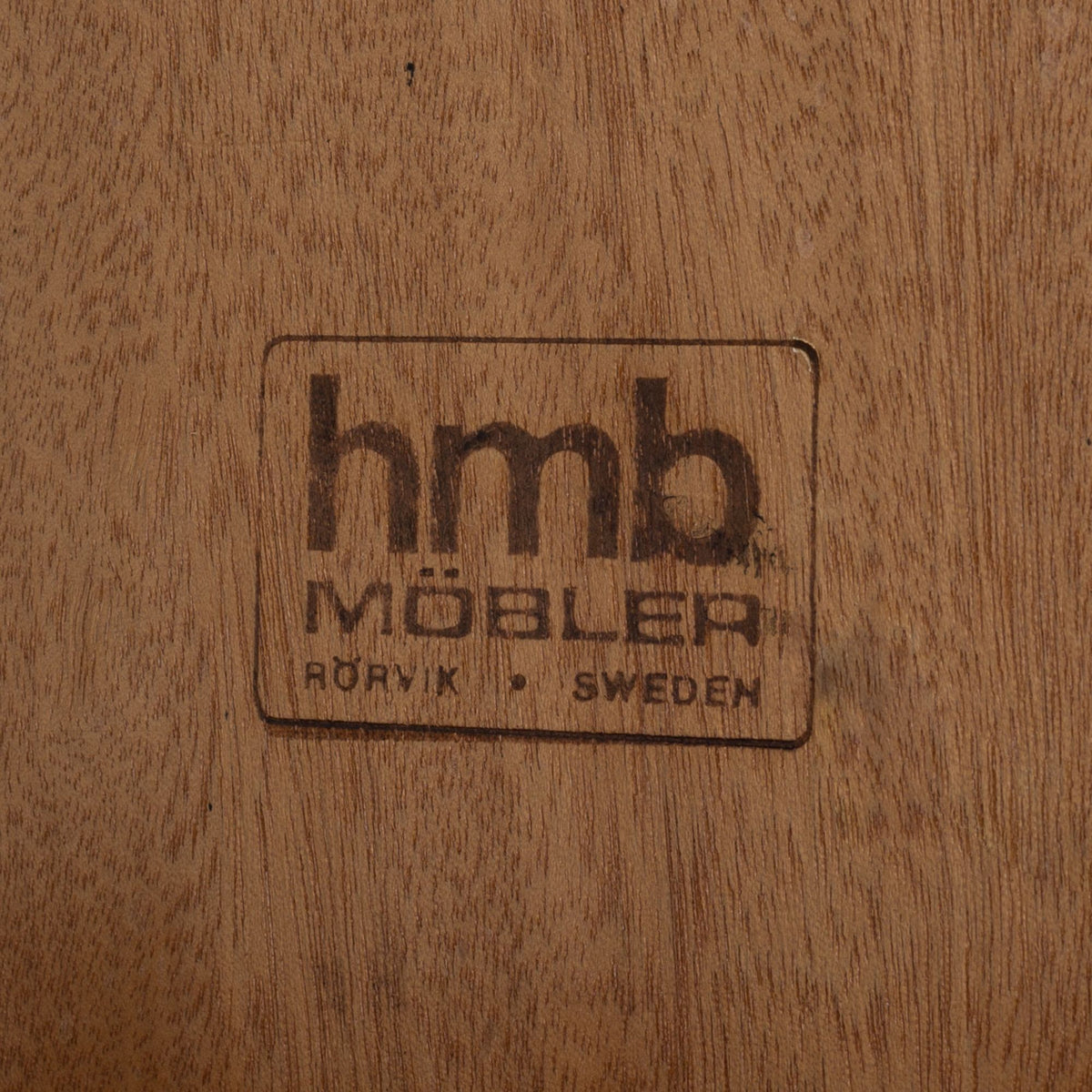 Coffee table in rosewood