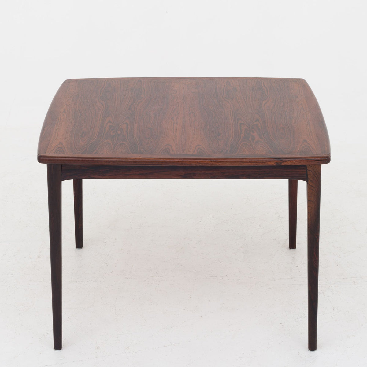Coffee table in rosewood