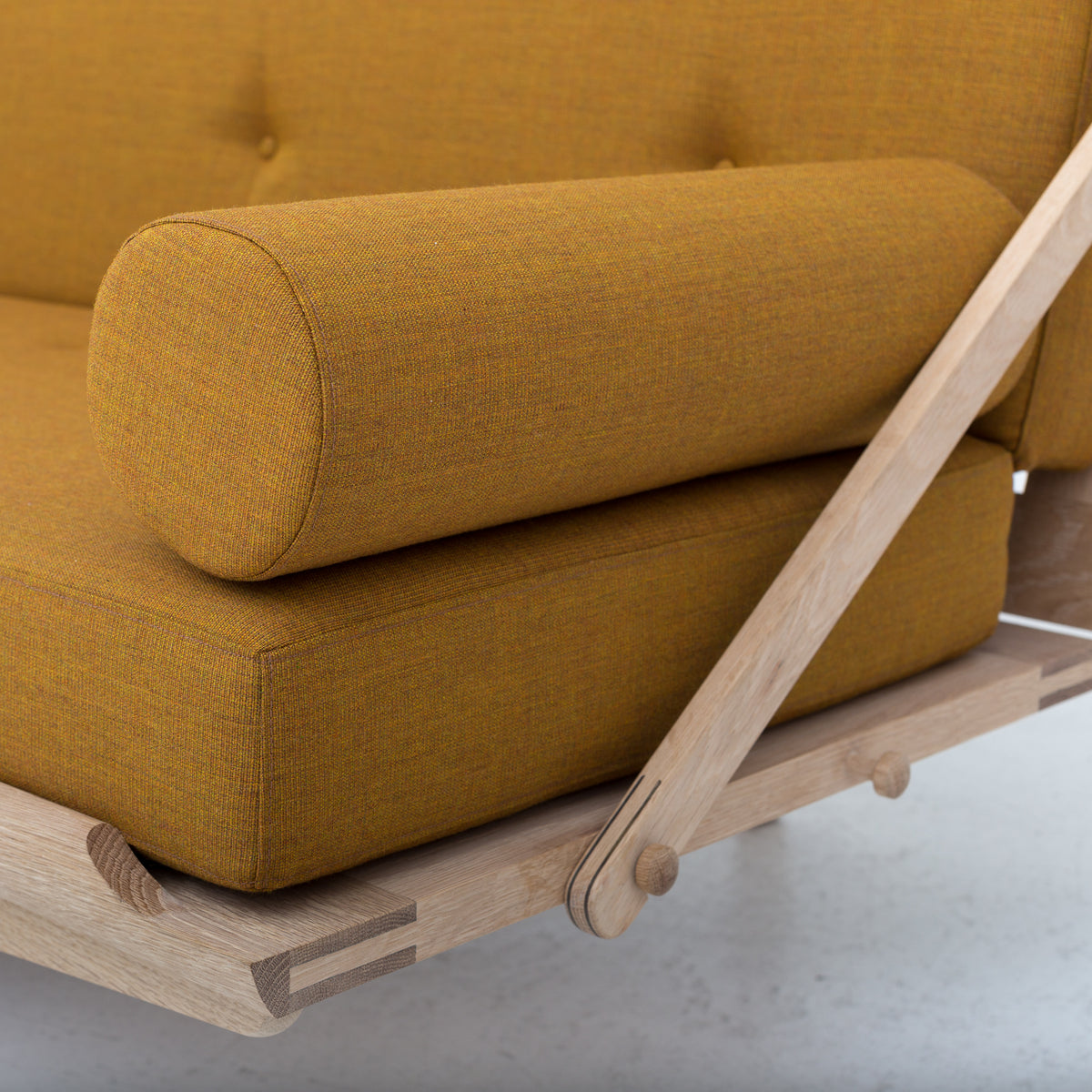 Volther Daybed