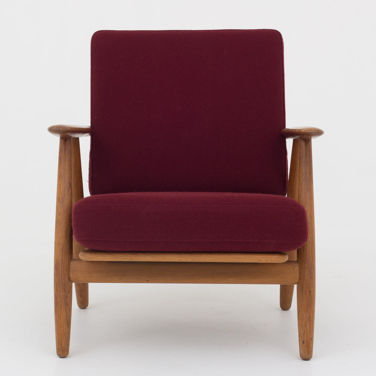 GE 240 - 'The Cigar' in red wool