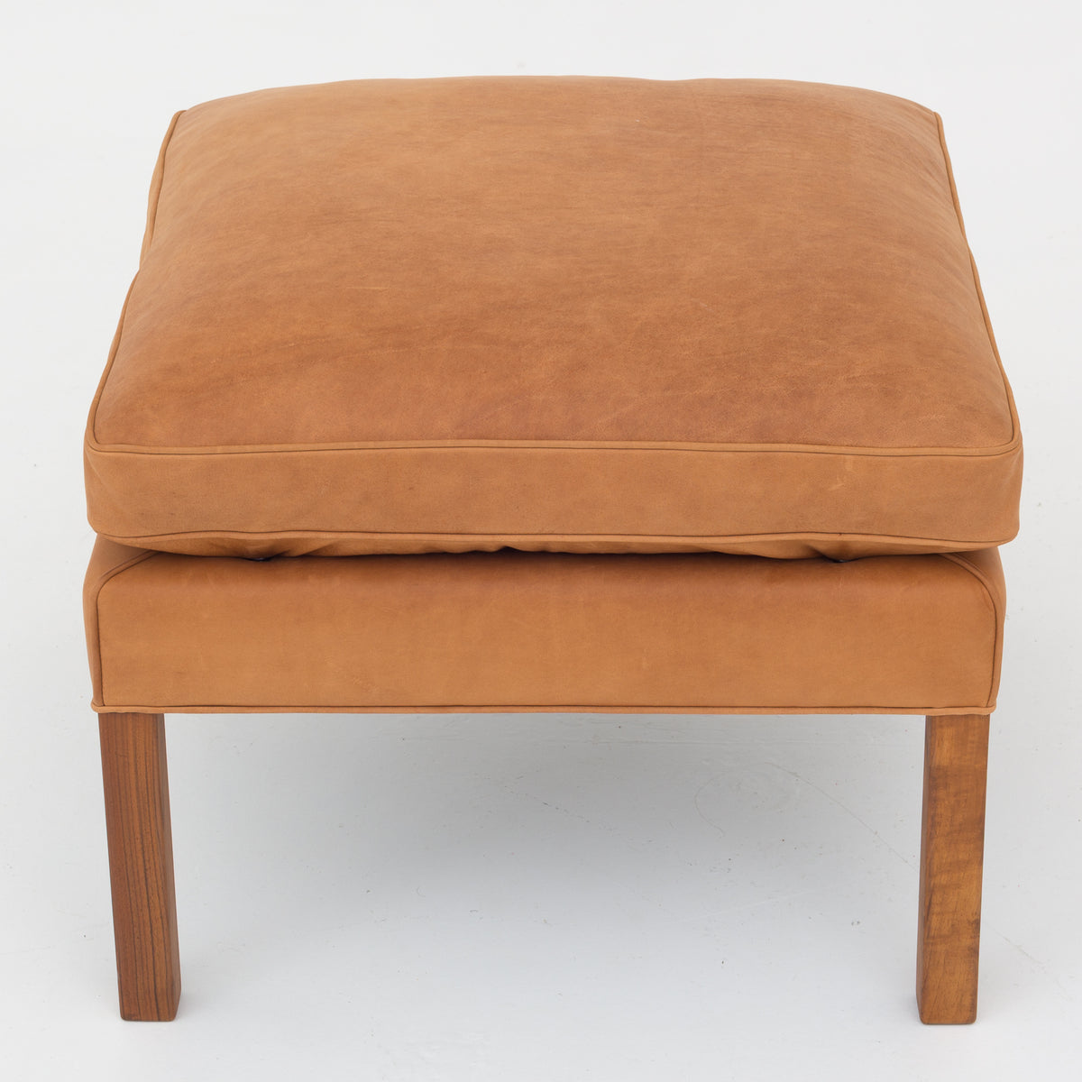 BM 2202 - Foot stool in Dunes leather