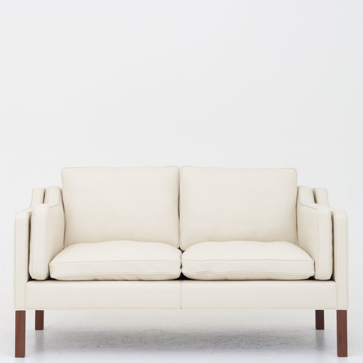 BM 2212 - 2-seater sofa in Prestige leather