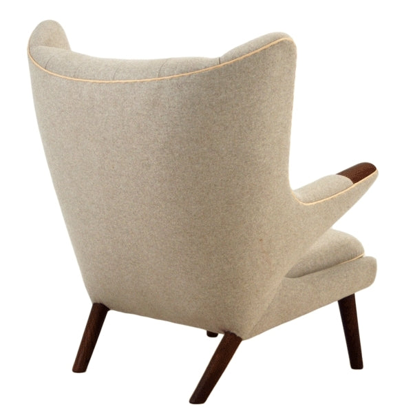 AP 19 - Papa Bear chair in new wool