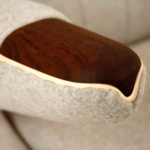 AP 19 - Papa Bear chair in new wool