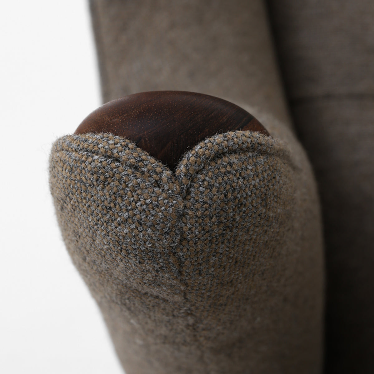 AP 19 - Papa Bear Chair in new textile