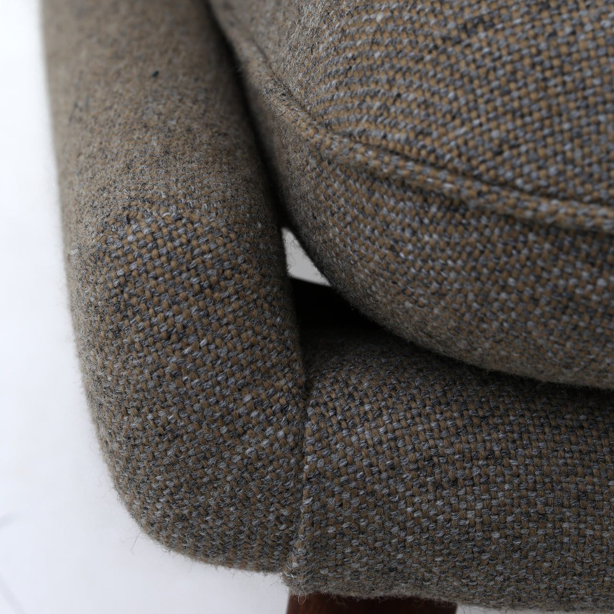 AP 19 - Papa Bear Chair in new textile