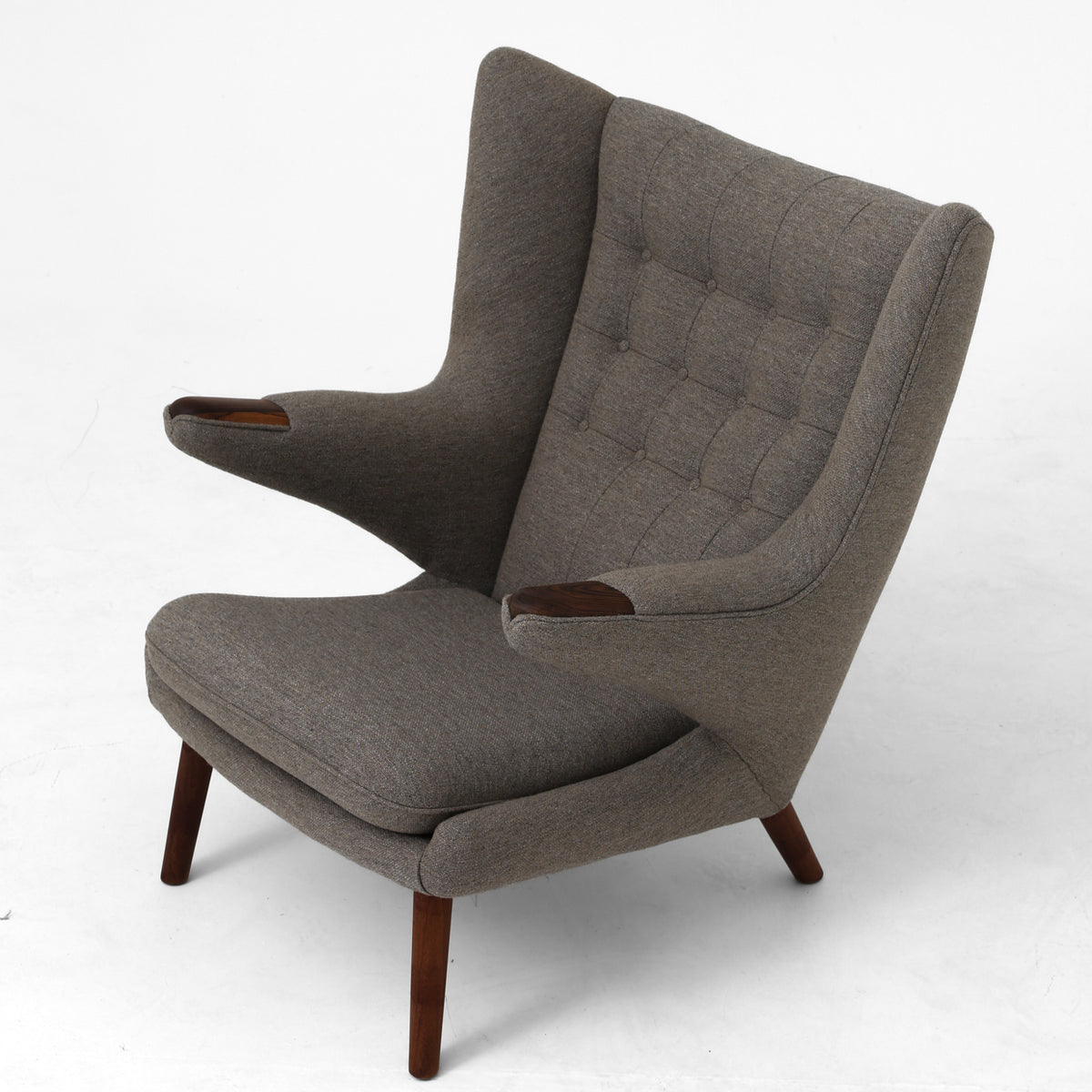 AP 19 - Papa Bear Chair in new textile