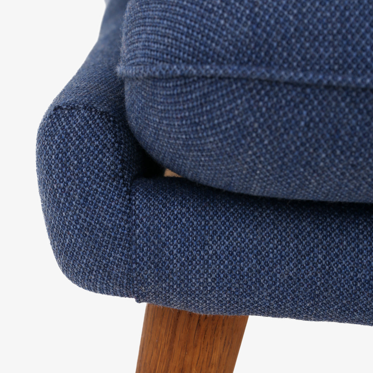 AP 19 - Papa Bear Chair in new textile