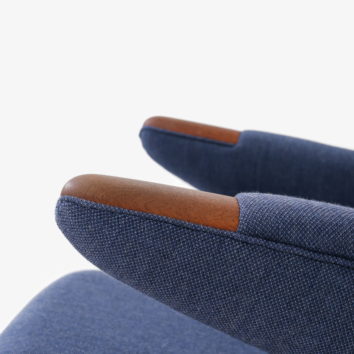 AP 19 - Papa Bear Chair in new textile