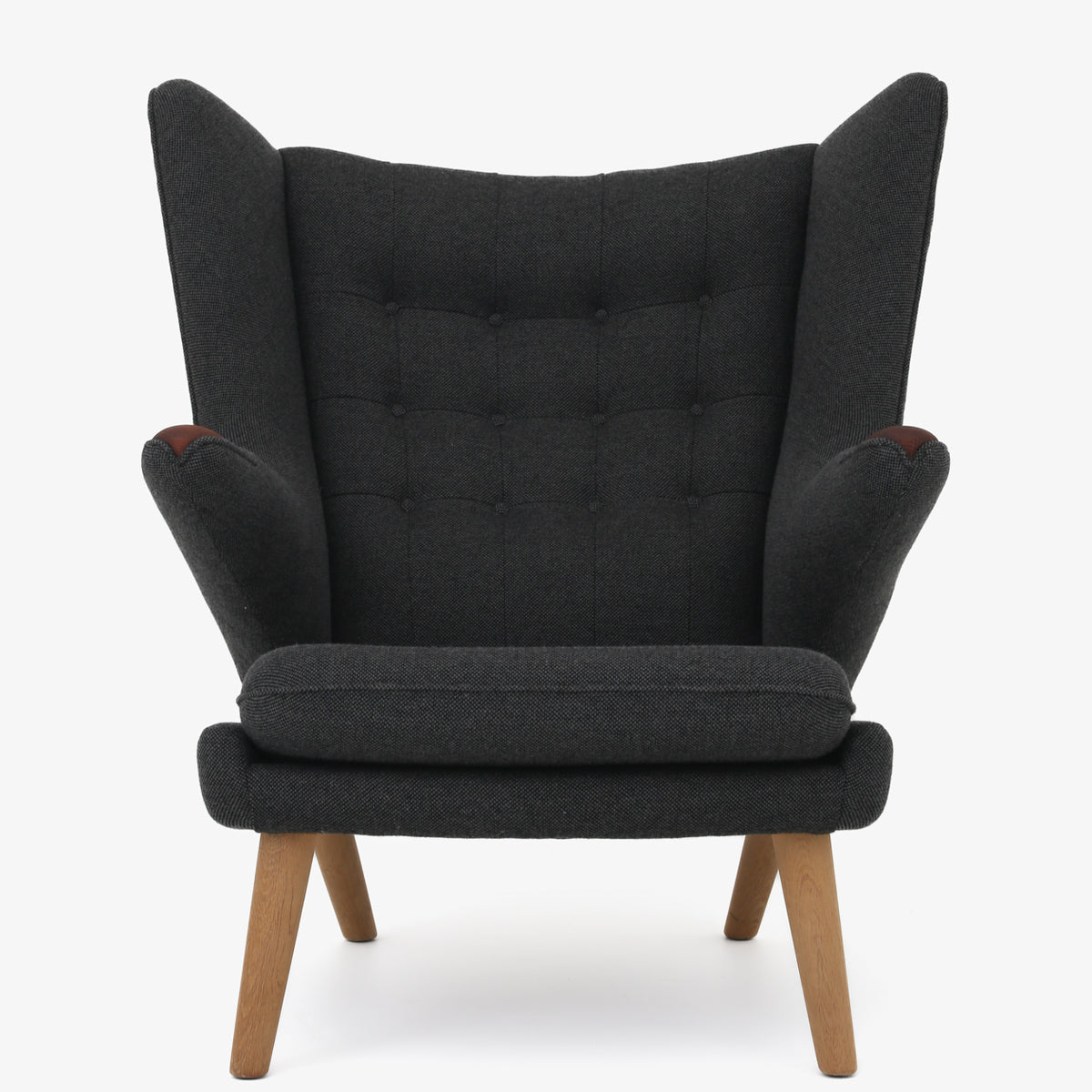 AP 19 - Papa Bear Chair w. stool in new fabric