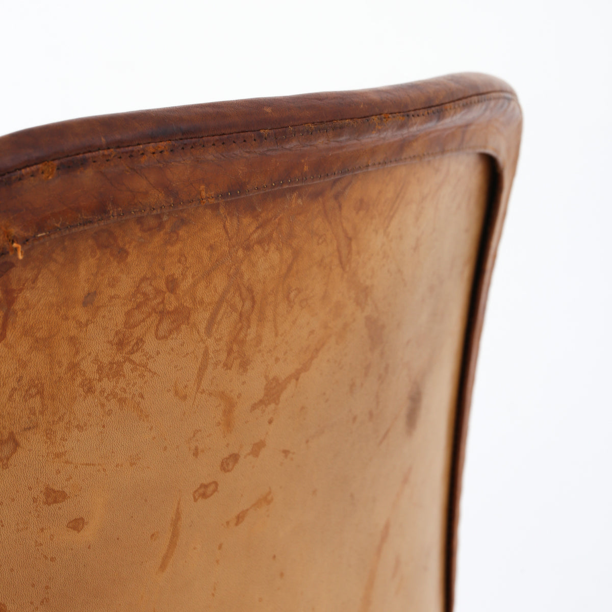 PK 9 - 'Tulip' chair in patinated leather