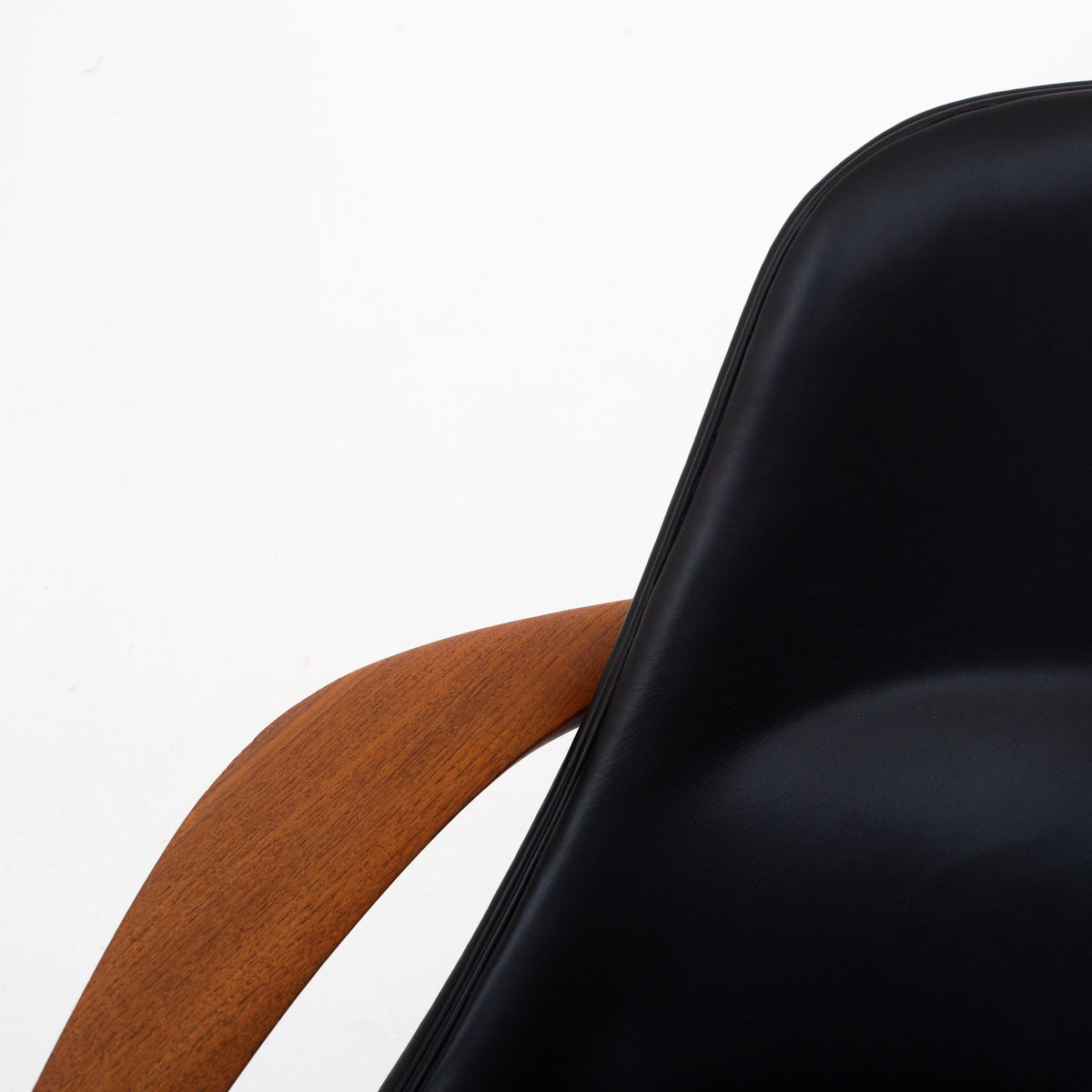 U56 - 'Elizabeth' sofa i sort læder