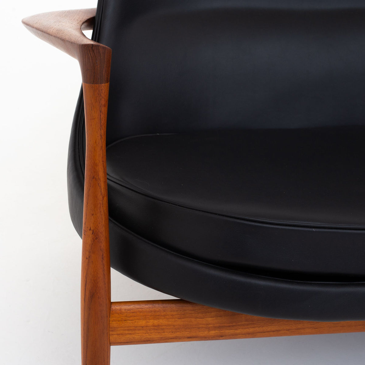 U56 - 'Elizabeth' sofa i sort læder