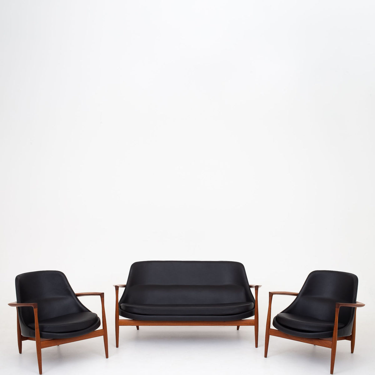 U56 - 'Elizabeth' sofa i sort læder