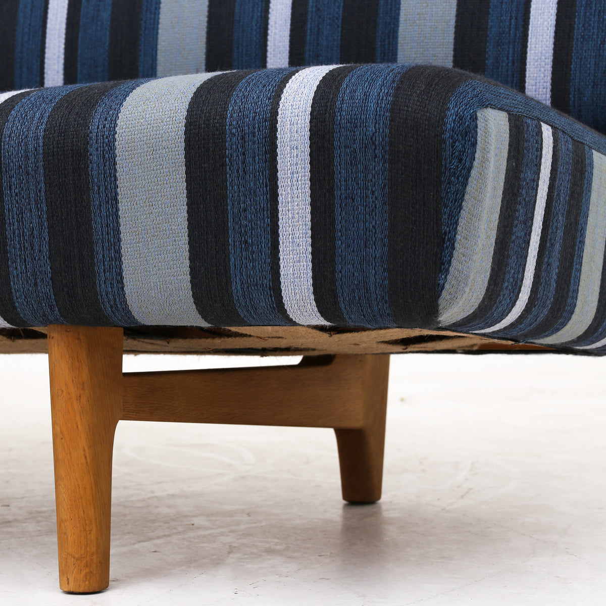 Rare sofa w. new textile