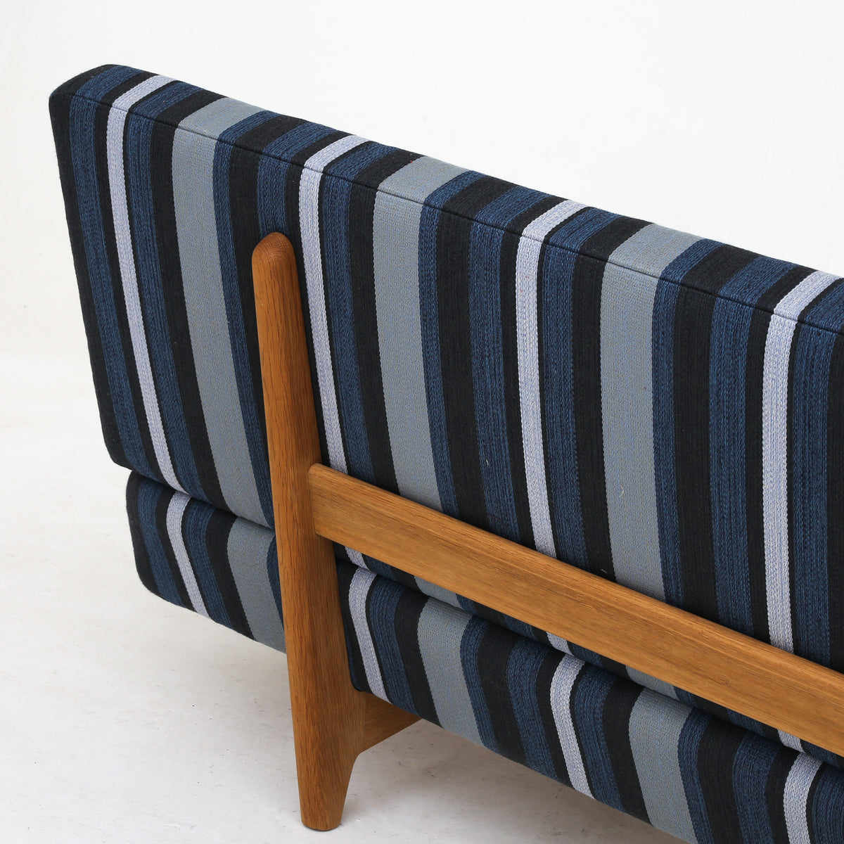 Rare sofa w. new textile