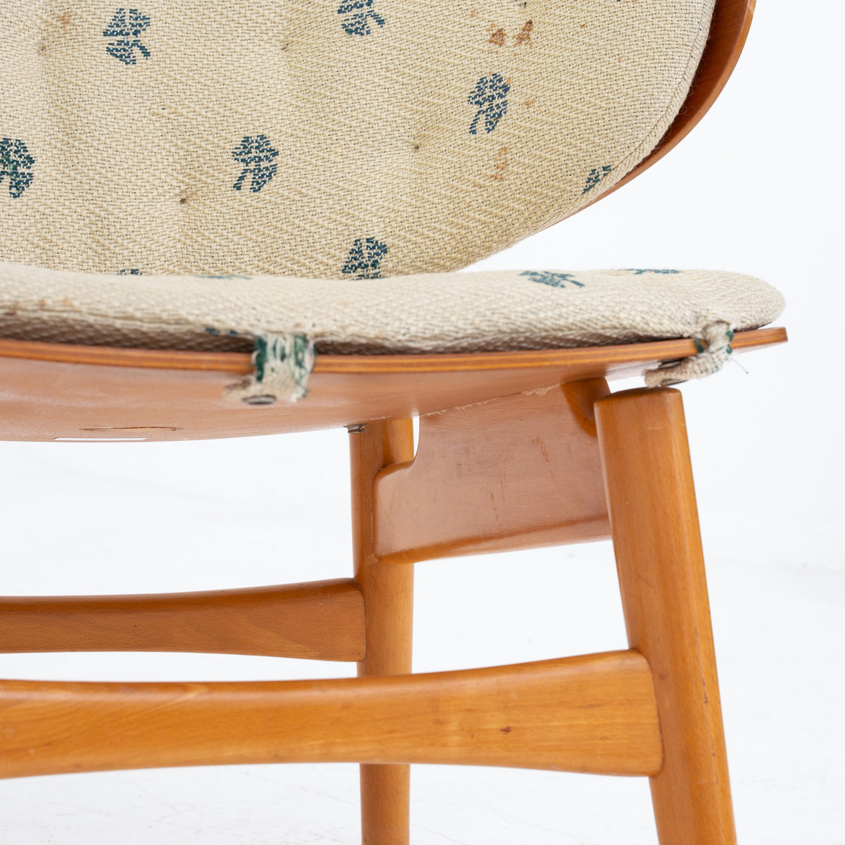 FH 1936 - 'Venus' shell chair