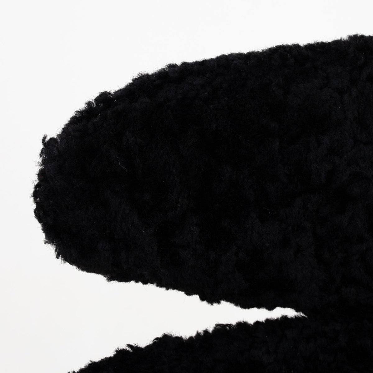 EJ 5 - Corona chair w. stool in lambs wool