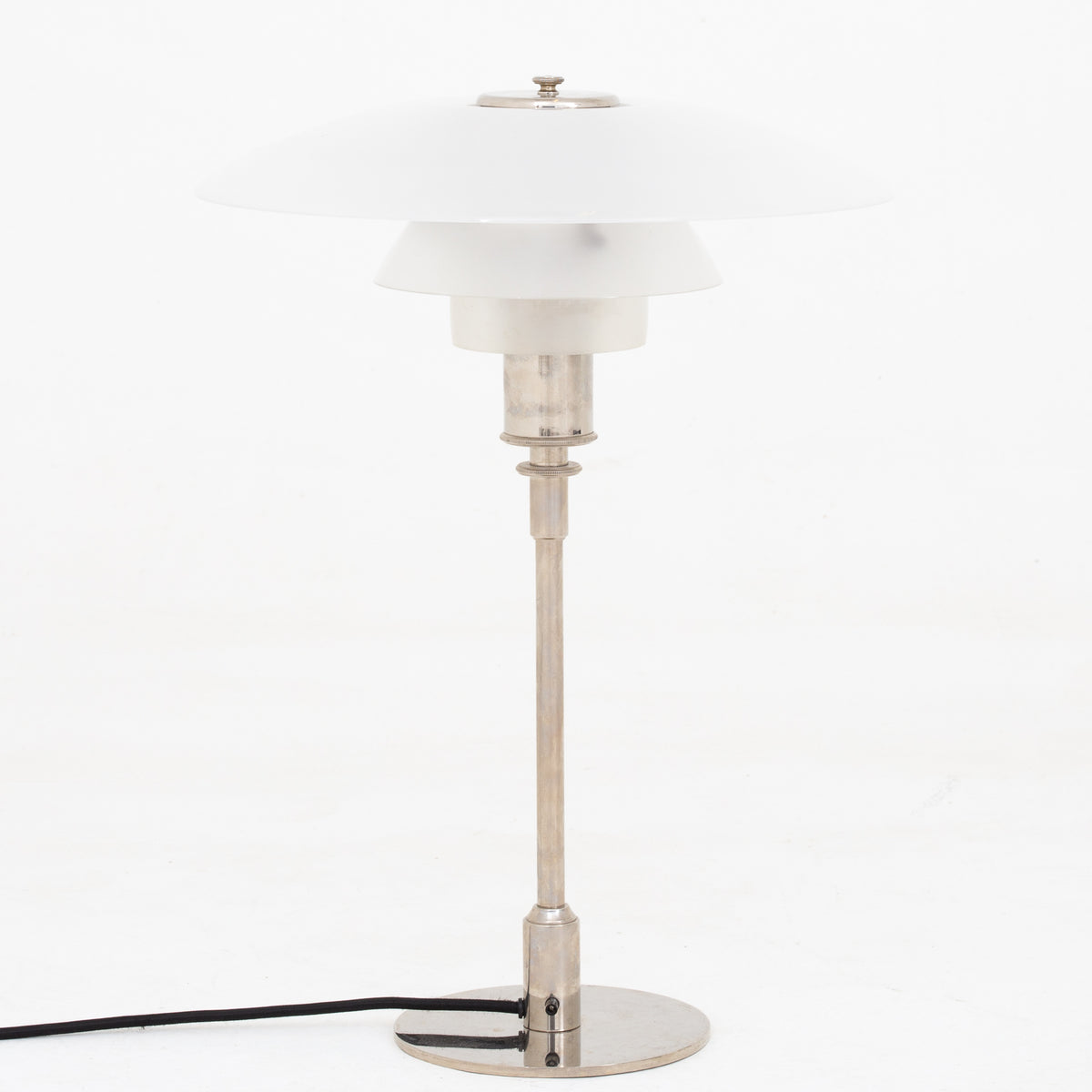 PH 4/3 - Bordlampe i matglas