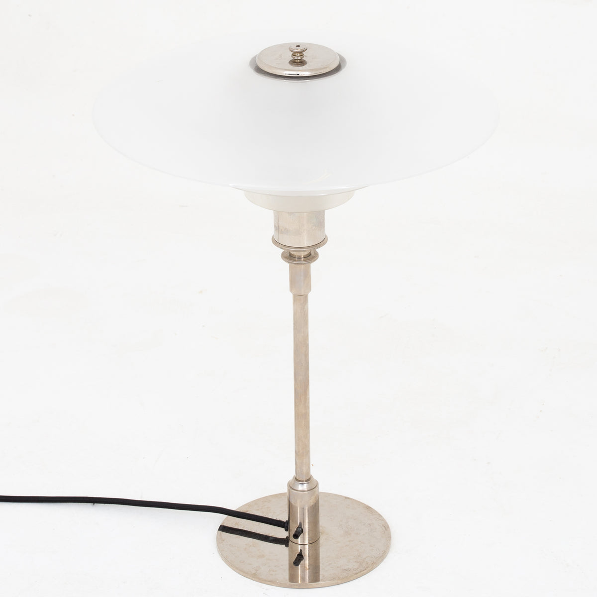 PH 4/3 - Bordlampe i matglas