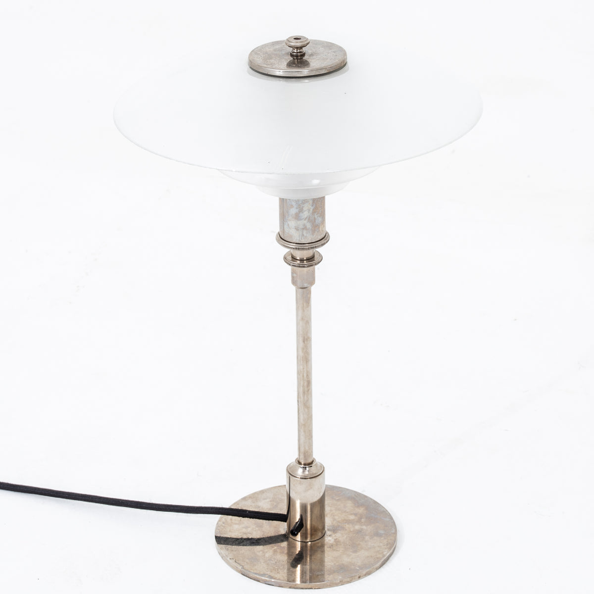 PH 3/2 - Bordlampe i forniklet metal