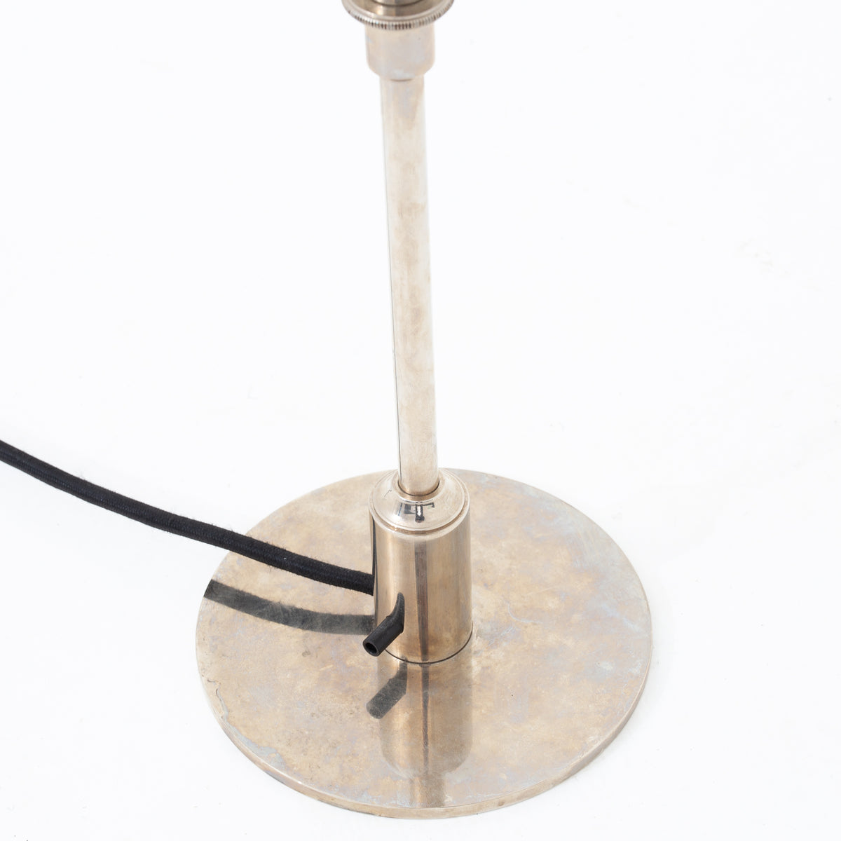 PH 3/2 - Bordlampe i forniklet metal
