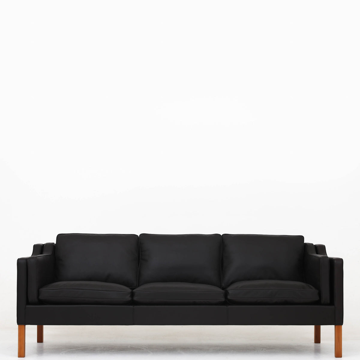 BM 2213 - 3-seater sofa in Elegance leather