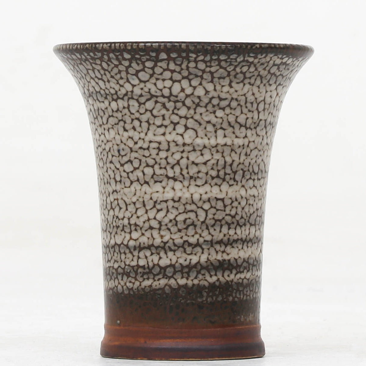 Vase in stoneware