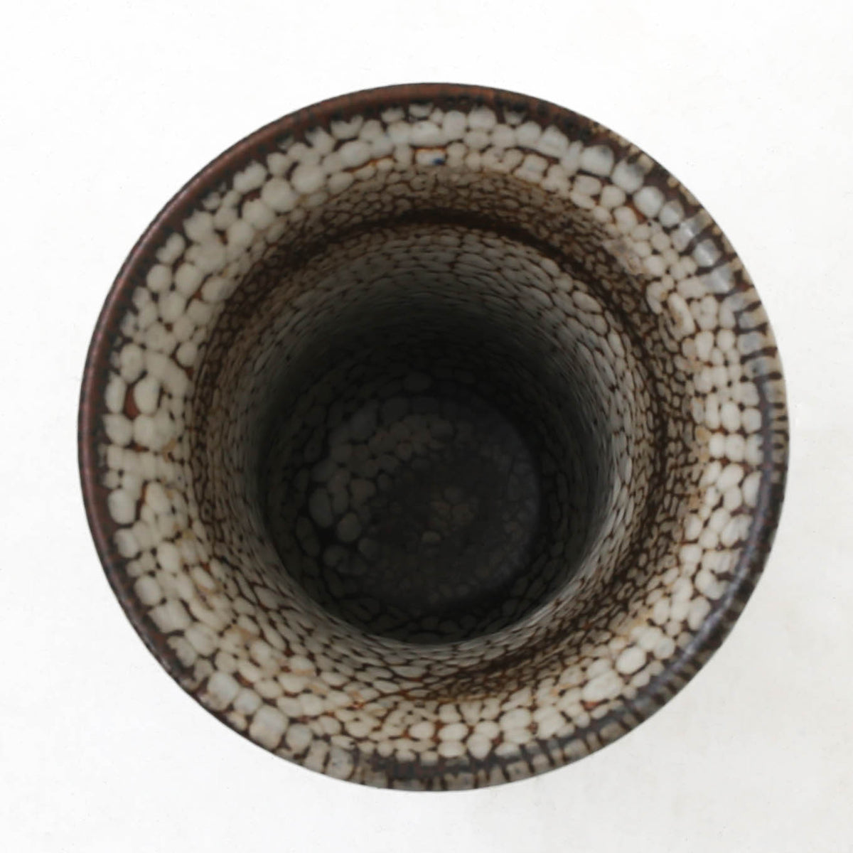 Vase in stoneware