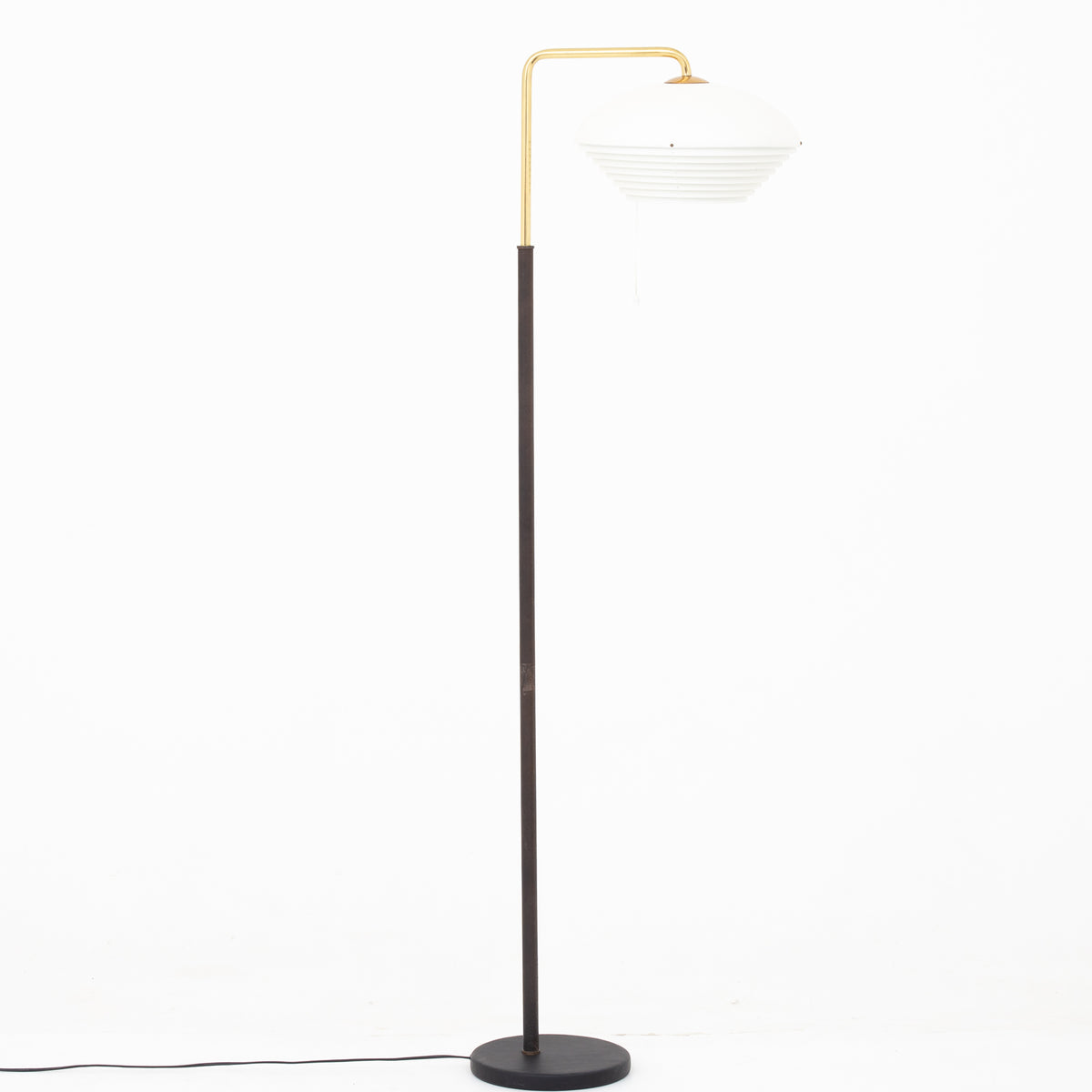 Model A811 - Standerlampe i messing